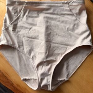 Naomi and Nicole shapewear